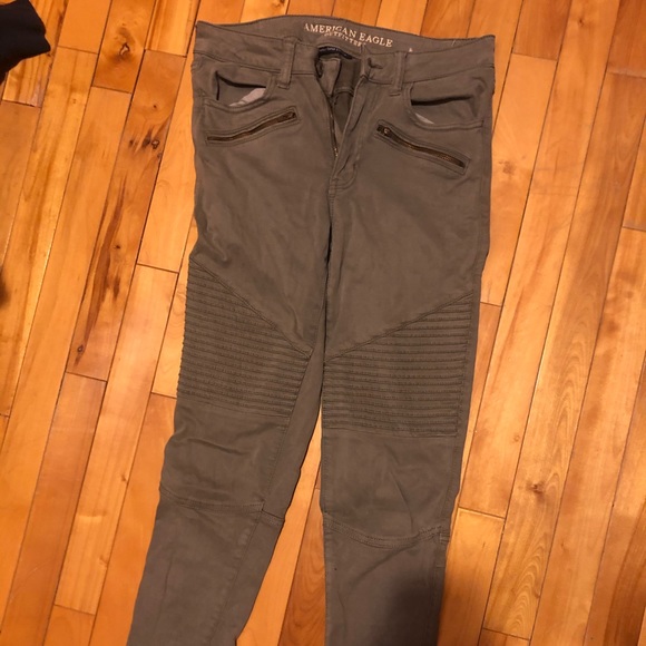 American Eagle Jeans - Picture 1 of 1